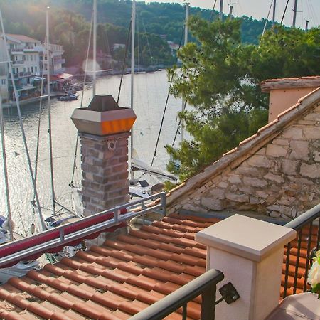 Apartments Daira Stomorska Dış mekan fotoğraf
