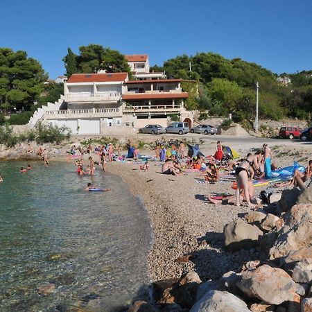 Apartments Daira Stomorska Dış mekan fotoğraf