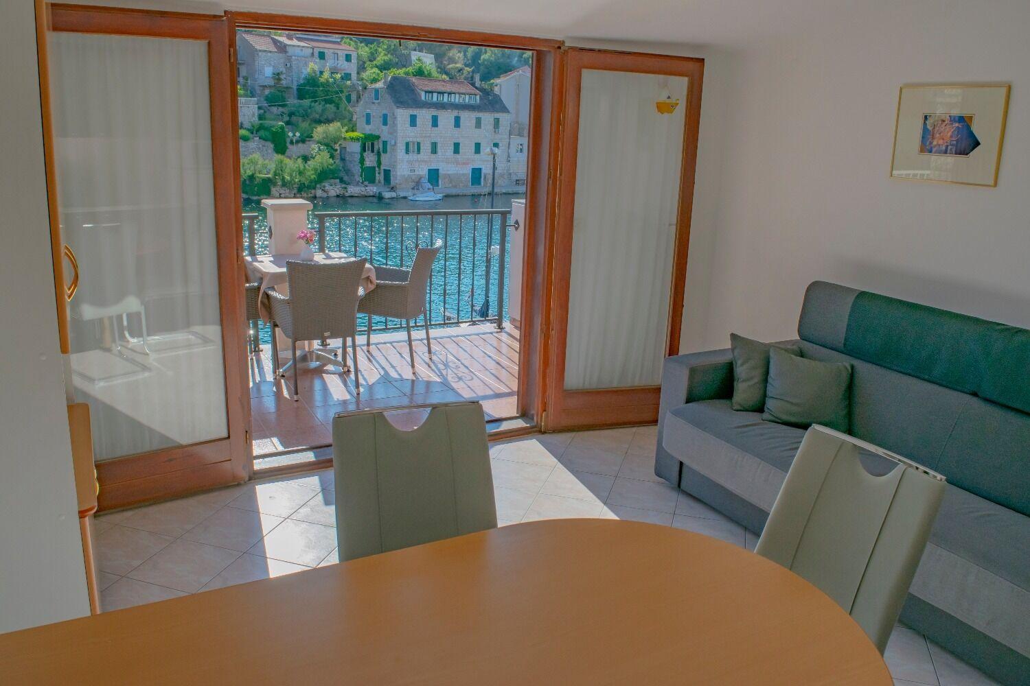 Apartments Daira Stomorska Dış mekan fotoğraf