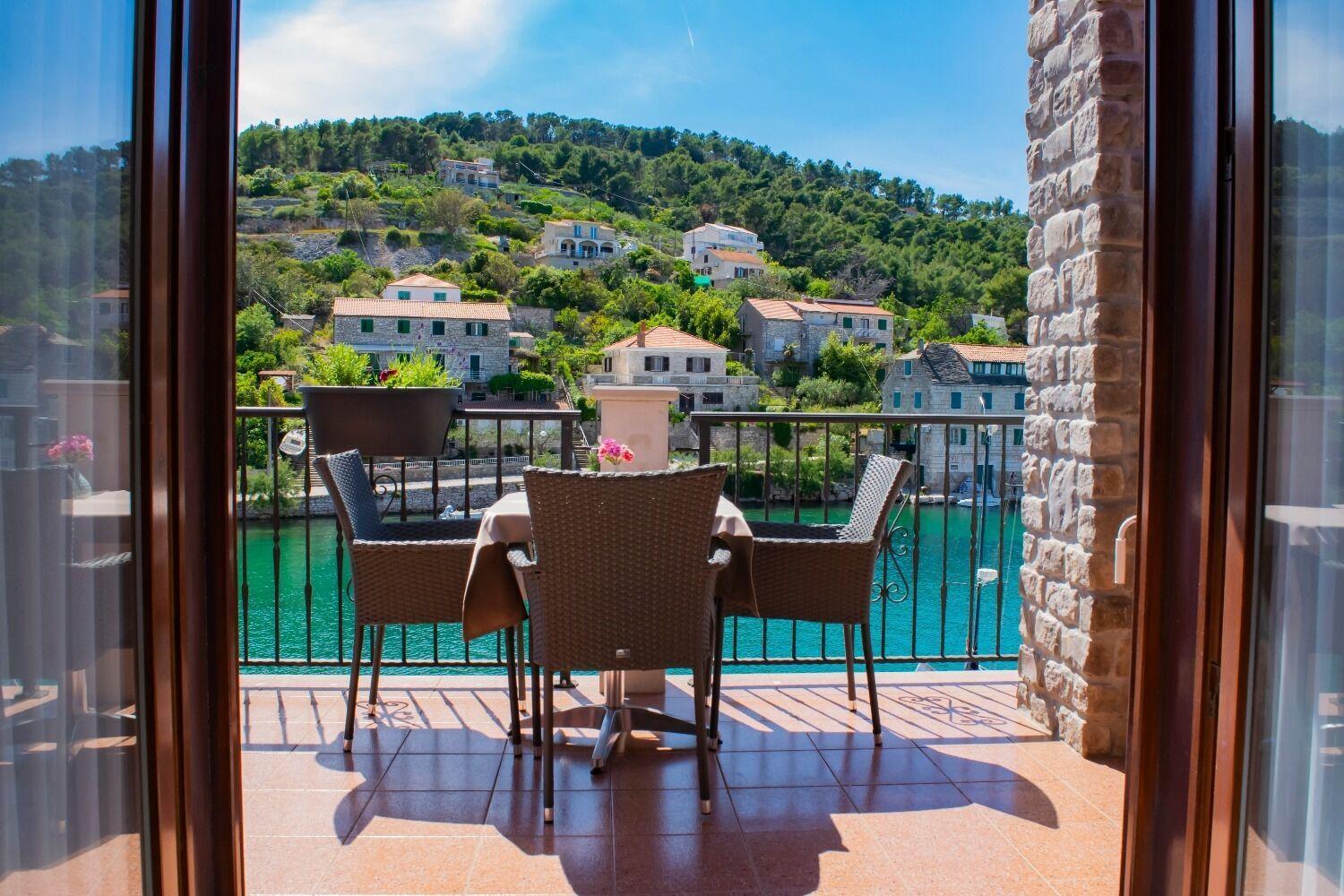 Apartments Daira Stomorska Dış mekan fotoğraf